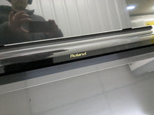 Load image into Gallery viewer, Roland KR-5 Intelligent Digital Piano and stool, 88 weighted keys stock # 25023