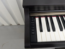 Load image into Gallery viewer, Yamaha Arius YDP-162 Digital Piano in rosewood, clavinova keyboard stock # 25053