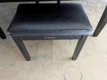 Load image into Gallery viewer, Yamaha Clavinova CLP-465GP in polished glossy black + stool. stock number 25083