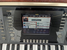 Load image into Gallery viewer, Yamaha Clavinova CVP-305 Digital Piano arranger + stool in mahogany stock #25093