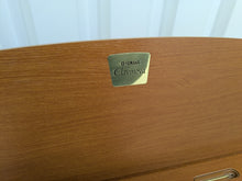 Load image into Gallery viewer, Yamaha Clavinova CVP-301 Digital Piano / arranger and stool cherry wood stock #25104