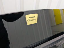 Load image into Gallery viewer, Yamaha Clavinova CVP-501 Digital Piano / arranger in glossy black. stock # 25121