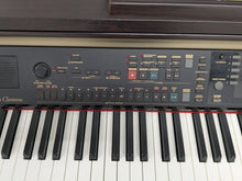 Load image into Gallery viewer, Yamaha Clavinova CVP-301 Digital Piano / arranger in rosewood. stock # 25128