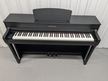 Load image into Gallery viewer, Yamaha Clavinova CLP-735 in satin black finish stock nr 25135