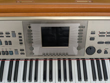Load image into Gallery viewer, Yamaha Clavinova CVP-305 Digital Piano arranger in cherry wood stock #25147