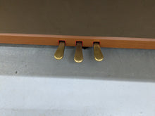 Load image into Gallery viewer, Yamaha Clavinova CVP-305 Digital Piano arranger in cherry wood stock #25147