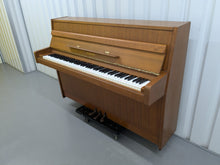 Load image into Gallery viewer, Yamaha Upright Acoustic piano (1972) made in Japan stock #25154