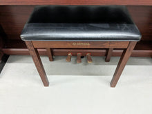 Load image into Gallery viewer, Yamaha Clavinova CLP-220 digital piano and stool in mahogany finish stock #25164