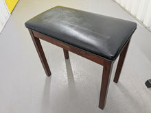 Load image into Gallery viewer, Yamaha Clavinova CLP-220 digital piano and stool in mahogany finish stock #25164