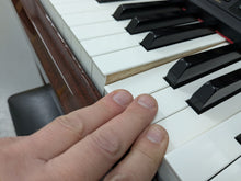 Load image into Gallery viewer, Yamaha Clavinova CLP-280 in Polished Mahogany with matching stool stock nr 25188