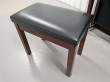Load image into Gallery viewer, Yamaha Clavinova CLP-280 in Polished Mahogany with matching stool stock nr 25188
