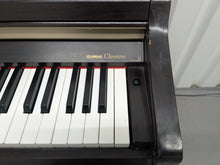 Load image into Gallery viewer, Yamaha Clavinova CLP-920 digital piano in dark rosewood finish stock # 25185