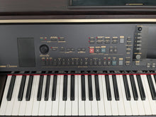 Load image into Gallery viewer, YAMAHA CLAVINOVA CVP-307 DIGITAL PIANO ARRANGER IN DARK ROSEWOOD STOCK #25191