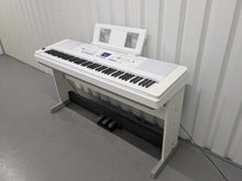 Load image into Gallery viewer, Yamaha DGX-650 in white 88 Weighted Keys Portable Grand 3 pedals stock #25201