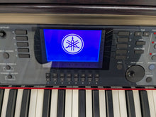 Load image into Gallery viewer, Yamaha Clavinova CVP-501 Digital Piano / arranger in rosewood. stock #25242
