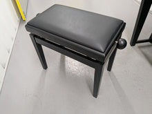 Load image into Gallery viewer, YAMAHA CLAVINOVA CVP-605 DIGITAL PIANO + STOOL IN SATIN BLACK stock 25270
