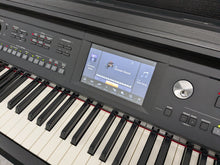 Load image into Gallery viewer, YAMAHA CLAVINOVA CVP-605 DIGITAL PIANO + STOOL IN SATIN BLACK stock 25270