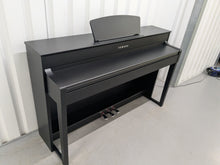 Load image into Gallery viewer, Yamaha Clavinova CLP-535 digital piano in satin black finish stock # 25276