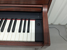 Load image into Gallery viewer, Yamaha Clavinova CLP-440 Digital Piano in mahogany stock no 25326