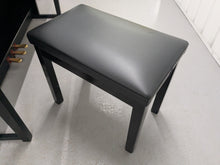 Load image into Gallery viewer, Yamaha Clavinova CLP-440PE Digital Piano polished ebony glossy black stock 25327