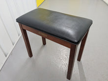 Load image into Gallery viewer, YAMAHA CLAVINOVA CLP-270 DIGITAL PIANO AND STOOL IN MAHOGANY FINISH stock #25332