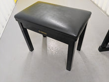 Load image into Gallery viewer, Yamaha Clavinova CLP-170PE Digital Piano glossy black polished ebony stock #25336