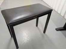 Load image into Gallery viewer, Yamaha Clavinova YDP-223 Digital Piano Full Size 88 keys 3 pedals stock nr 25360