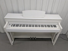 Load image into Gallery viewer, Yamaha Clavinova CLP-535 digital piano in satin white stock # 25367