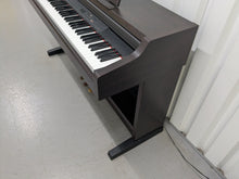 Load image into Gallery viewer, Yamaha Clavinova CLP-840 Digital Piano in dark rosewood finish stock # 25357