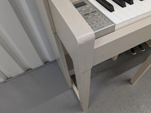 Load image into Gallery viewer, Yamaha Clavinova CLP-535 in white ash with matching stool stock nr 25373