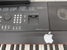 Load image into Gallery viewer, Yamaha DGX-650 in black 88 Weighted Keys Portable Grand stock #25435