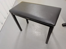 Load image into Gallery viewer, Yamaha Clavinova CLP-820 Digital Piano and stool in dark rosewood stock nr 25467