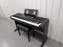 Load image into Gallery viewer, Yamaha DGX-650 in black 88 Weighted Keys Portable Grand 3 pedals stock #25480