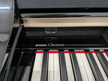 Load image into Gallery viewer, YAMAHA CLAVINOVA CLP-380PE DIGITAL PIANO + STOOL GLOSSY BLACK stock nr 25494