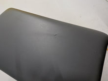 Load image into Gallery viewer, Yamaha Arius YDP-162 Digital Piano cherry / oak clavinova keyboard stock # 25539