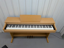 Load image into Gallery viewer, Yamaha Arius YDP-162 Digital Piano cherry / oak clavinova keyboard stock # 25539