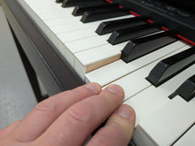 Load image into Gallery viewer, Yamaha Clavinova CLP-470 in dark rosewood with wooden keys action + stool #25546