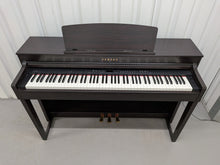 Load image into Gallery viewer, Yamaha Clavinova CLP-470 in dark rosewood with wooden keys action + stool #26088