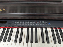 Load image into Gallery viewer, Yamaha Clavinova CLP-470 in dark rosewood with wooden keys action + stool #26088