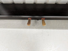 Load image into Gallery viewer, Yamaha Clavinova CLP-910 Digital Piano in rosewood, weighted keys stock nr F003