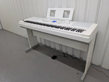 Load image into Gallery viewer, Yamaha DGX-650 in white 88 Key Weighted Keys Portable Grand piano stock # 26118