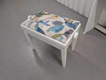 Load image into Gallery viewer, Casio Privia PX-770 Slim Digital Piano and stool satin white stock number 26121