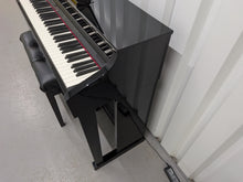 Load image into Gallery viewer, Roland HP506 Digital Piano glossy black wooden action keys + stool Stock nr 26124