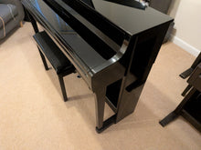 Load image into Gallery viewer, Yamaha Clavinova CLP-835 Digital Piano Polished Ebony + stool stock nr 26132