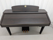 Load image into Gallery viewer, Yamaha Clavinova CVP-207 digital piano / arranger in rosewood. stock nr 26139