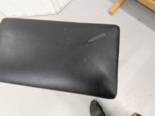 Load image into Gallery viewer, Yamaha Arius YDP-162 Digital Piano cherry / oak clavinova keyboard stock # 26148