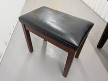 Load image into Gallery viewer, YAMAHA CLAVINOVA CVP-307 DIGITAL PIANO ARRANGER IN MAHOGANY STOCK #26146