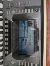 Load image into Gallery viewer, YAMAHA CLAVINOVA CVP-307 DIGITAL PIANO ARRANGER IN MAHOGANY STOCK #26146