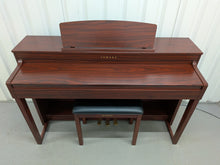 Load image into Gallery viewer, Yamaha Clavinova CLP-440 Digital Piano in mahogany stock no 26160