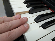 Load image into Gallery viewer, YAMAHA CLAVINOVA CLP-370PE DIGITAL PIANO + STOOL IN GLOSSY BLACK stock nr 26158